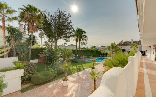 3 bedrooms Townhouse in Nueva Andalucia