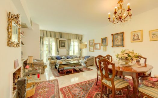 3 bedrooms Townhouse in Nueva Andalucia