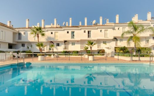 3 bedrooms Townhouse in Nueva Andalucia