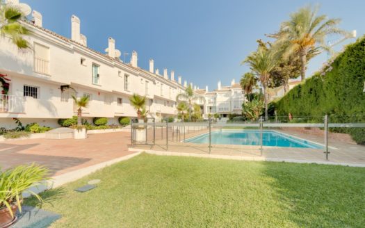 3 bedrooms Townhouse in Nueva Andalucia