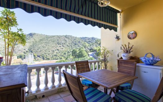 Adosado de 3 dormitorios en Benahavis