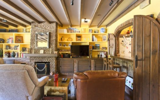 Adosado de 3 dormitorios en Benahavis