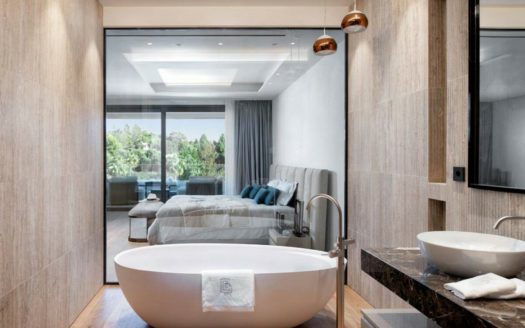 4 bedrooms Apartment in Milla de Oro