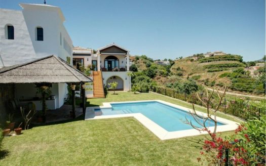 4 bedrooms Villa in Benahavis