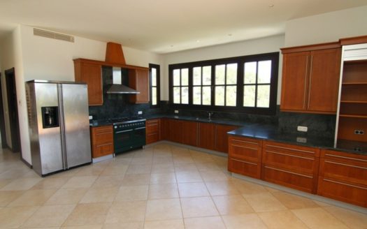 5 bedrooms Villa in Benahavis