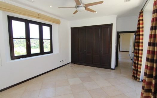 5 bedrooms Villa in Benahavis