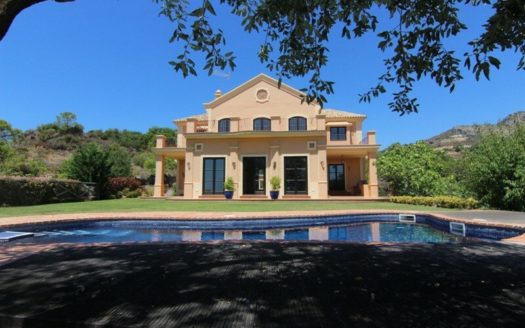 5 bedrooms Villa in Benahavis