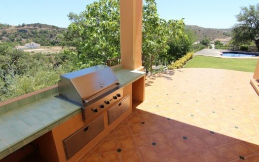 5 bedrooms Villa in Benahavis