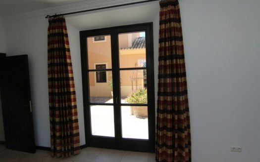 5 bedrooms Villa in Benahavis