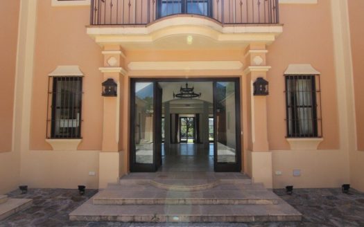 5 bedrooms Villa in Benahavis