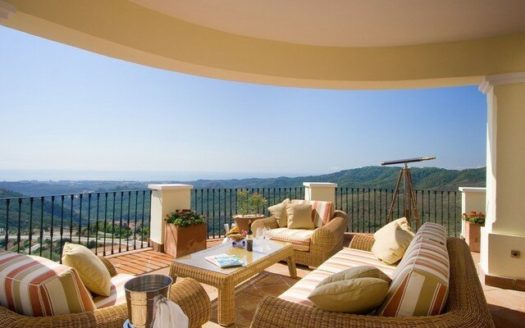 6 bedrooms Villa in Benahavis