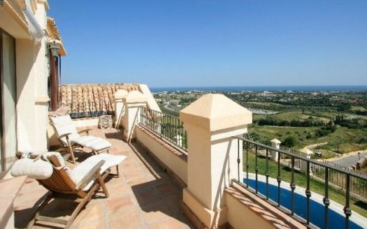 4 bedrooms Villa in Benahavis
