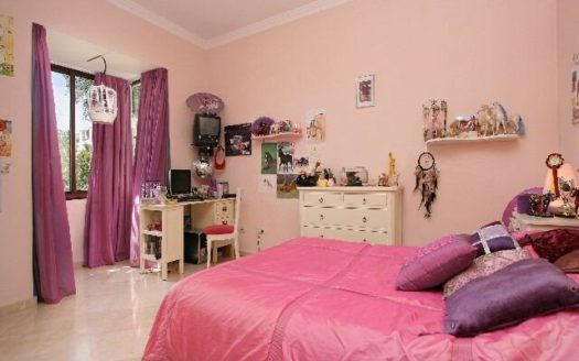 4 bedrooms Villa in Benahavis