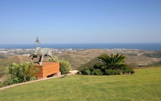 3 bedrooms Villa in Benahavis