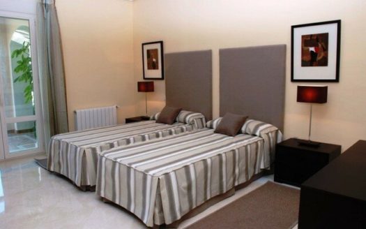 5 bedrooms Villa in Benahavis