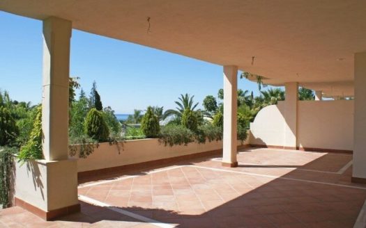 4 bedrooms Apartment in Milla de Oro