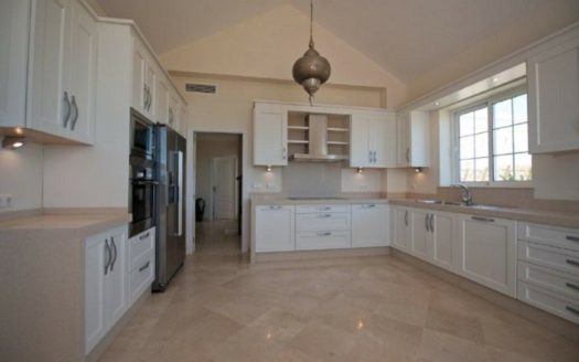 3 bedrooms Villa in Benahavis