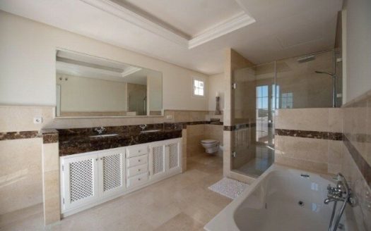 3 bedrooms Villa in Benahavis