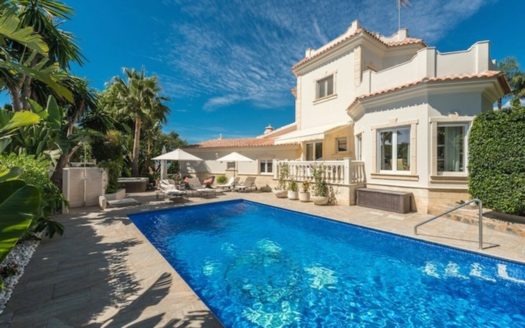 6 bedrooms Villa in El Rosario