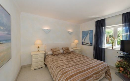 6 bedrooms Villa in El Rosario