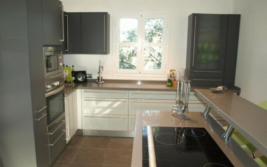 4 bedrooms Villa in Benahavis