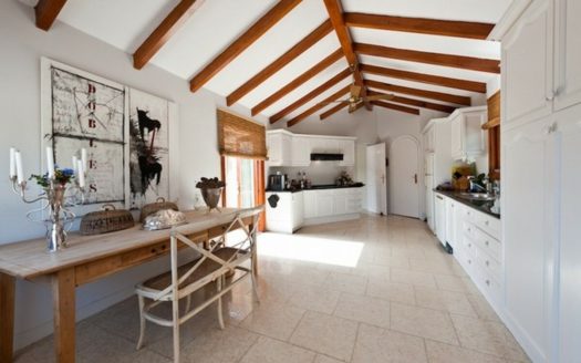 4 bedrooms Villa in Benahavis