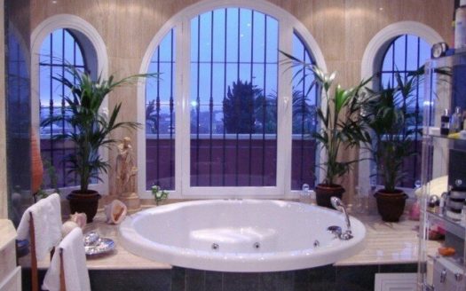 6 bedrooms Villa in El Rosario