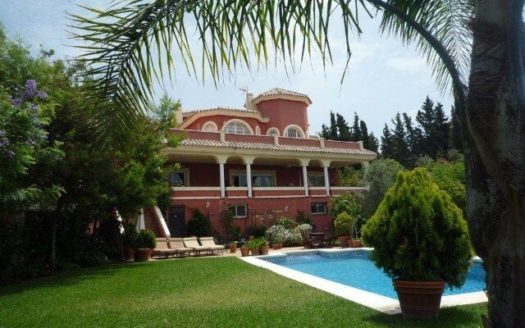 6 bedrooms Villa in El Rosario