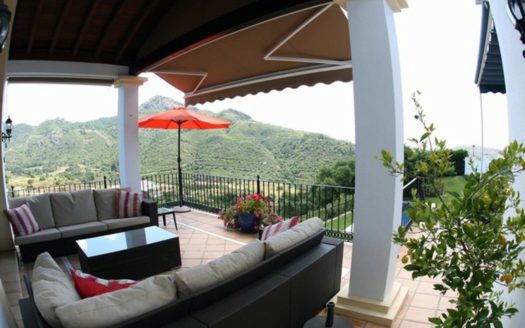 4 bedrooms Villa in Benahavis