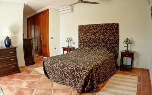 4 bedrooms Villa in Benahavis