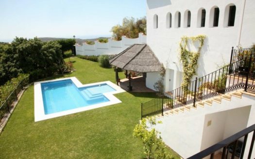 4 bedrooms Villa in Benahavis