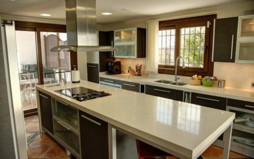 4 bedrooms Villa in Benahavis