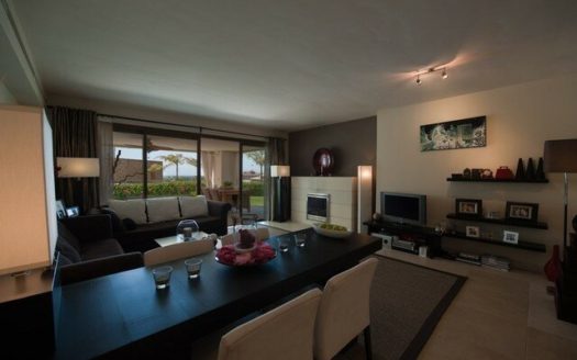 2 bedrooms Apartment in Benahavis