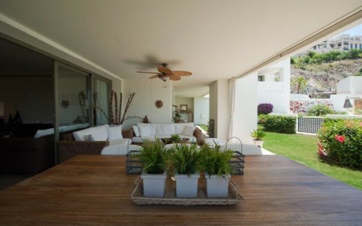 2 bedrooms Apartment in Benahavis