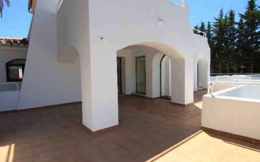 4 bedrooms Villa in Nueva Andalucia
