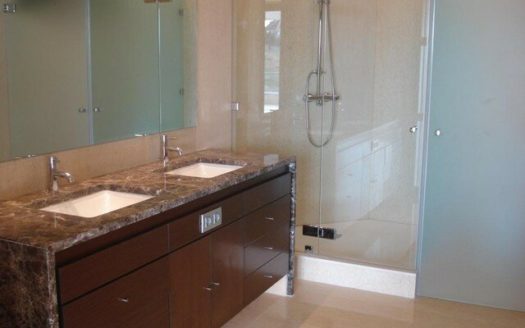 2 bedrooms Apartment in Nueva Andalucia