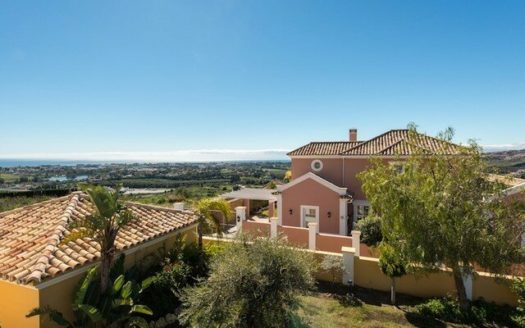 4 bedrooms Villa in Benahavis