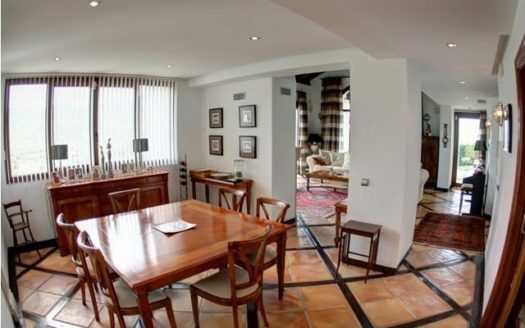 4 bedrooms Villa in Benahavis