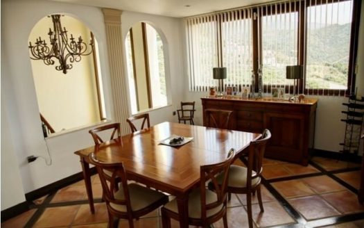 4 bedrooms Villa in Benahavis