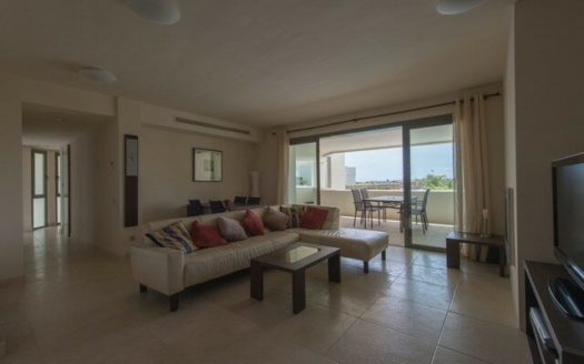 2 bedrooms Apartment in Benahavis