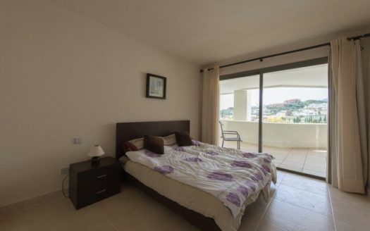 2 bedrooms Apartment in Benahavis