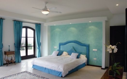 5 bedrooms Villa in Benahavis