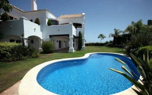 5 bedrooms Villa in Benahavis