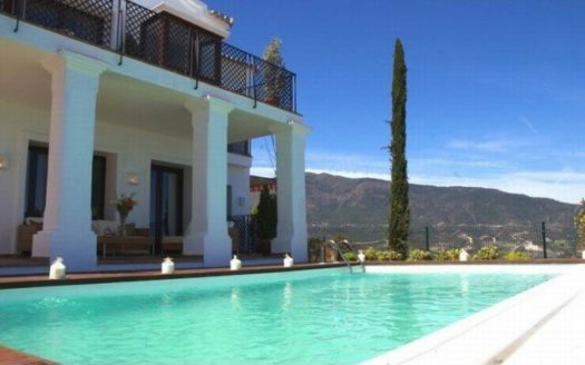 5 bedrooms Villa in Benahavis
