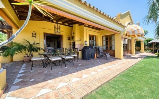 4 bedrooms Villa in Benahavis