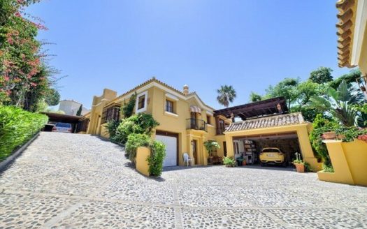 4 bedrooms Villa in Benahavis