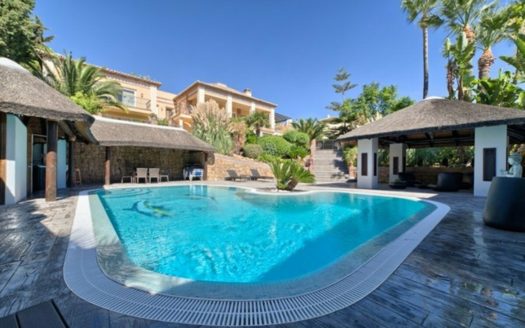 5 bedrooms Villa in Nueva Andalucia