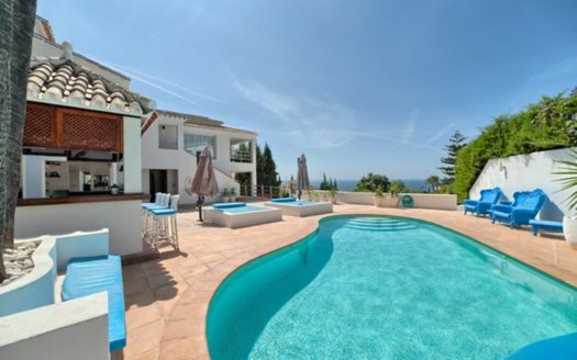 5 bedrooms Villa in El Rosario