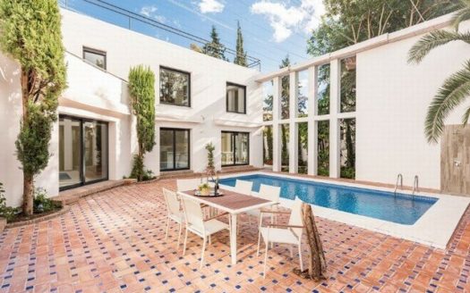 4 bedrooms Villa in Nueva Andalucia