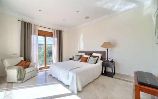 5 bedrooms Villa in Benahavis